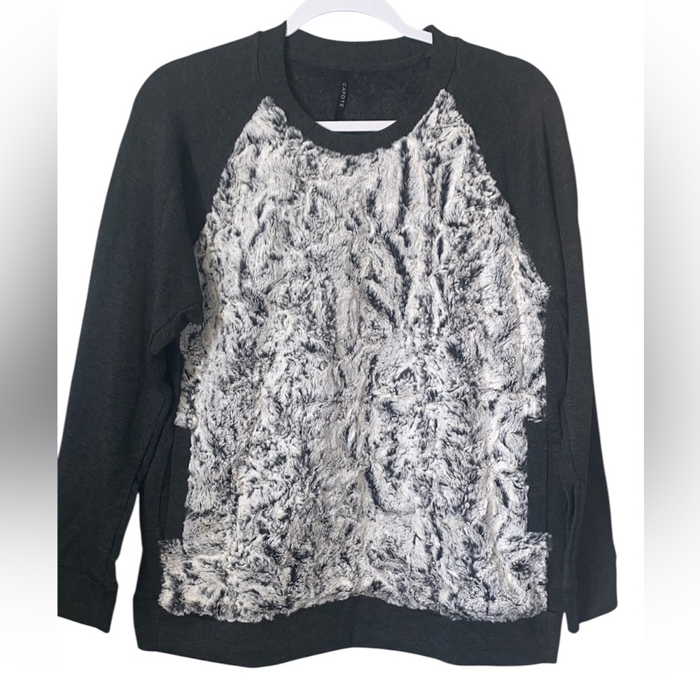 Cozy gray and white Women's Sweatshirt